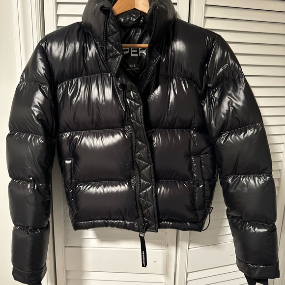 Aritzia Super Puff Hi-gloss shorty 2XS - Picture 1 of 4